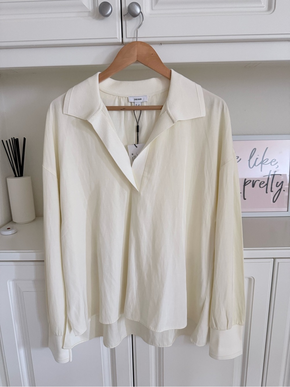 Reiss Isobel Popover Blouse in Pale Yellow - Picture 4 of 12